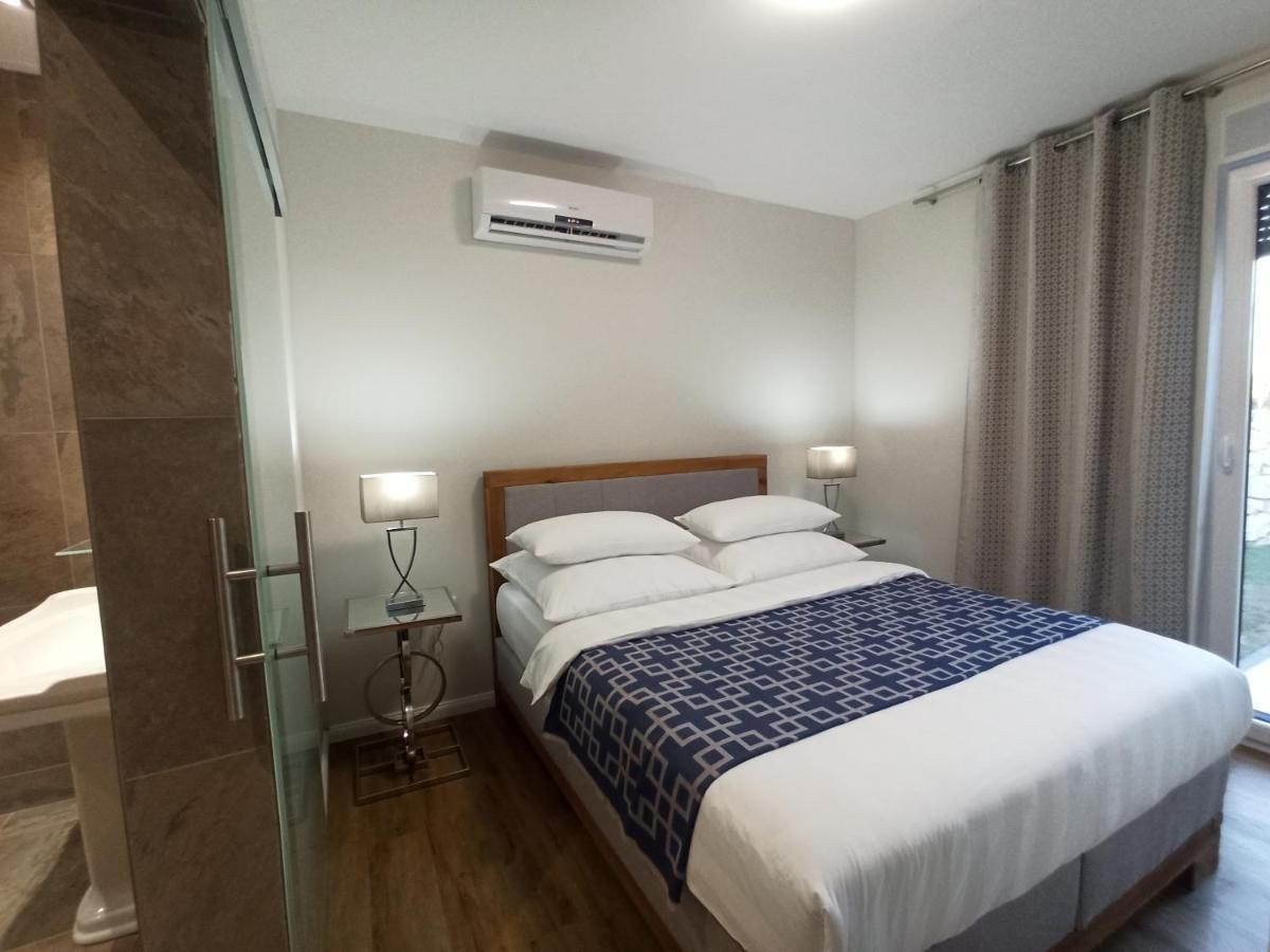 Adriaapart Vip Apartment Sukosan